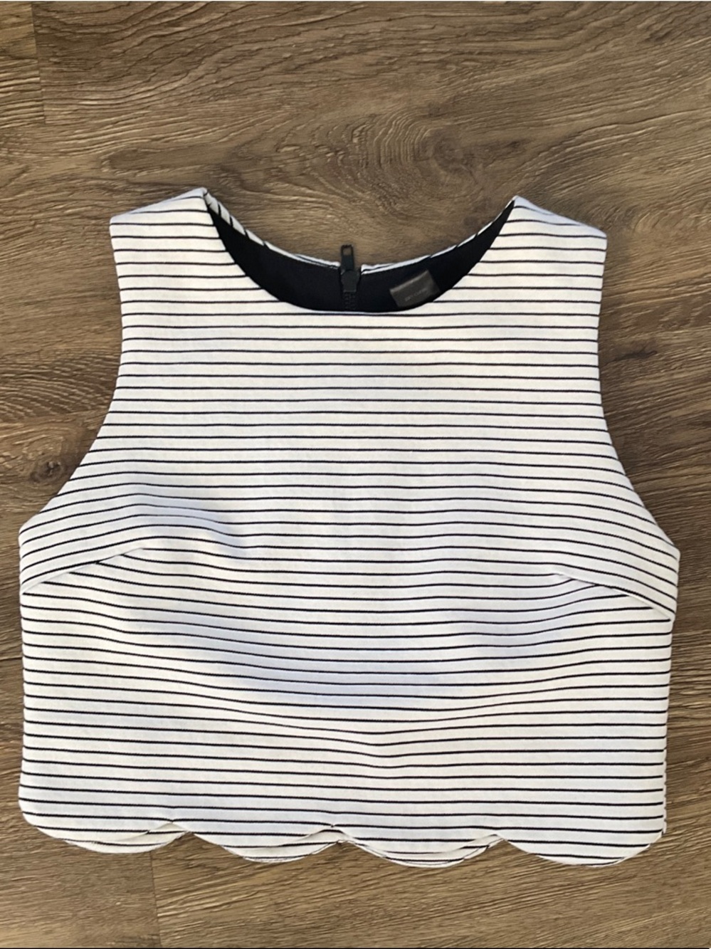 Aqua White and Black Striped Scallop Hem Crop Top